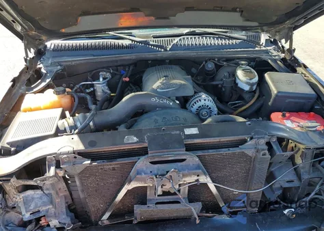 2004 Chevrolet Silverado C1500 from USA, damaged, VIN 2GCEC13T741413150